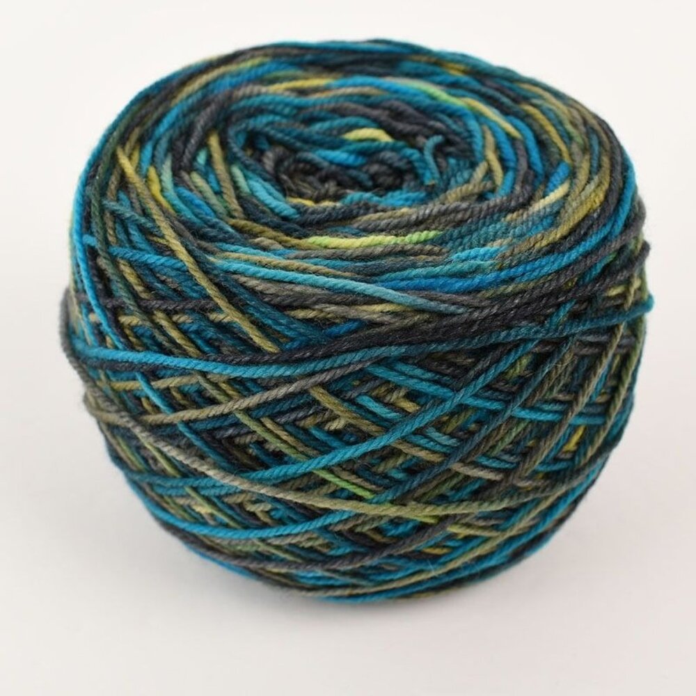 Mineville Wool Project Super Sock Yarn Superwash Merino Nylon Blend Monte Cinto
